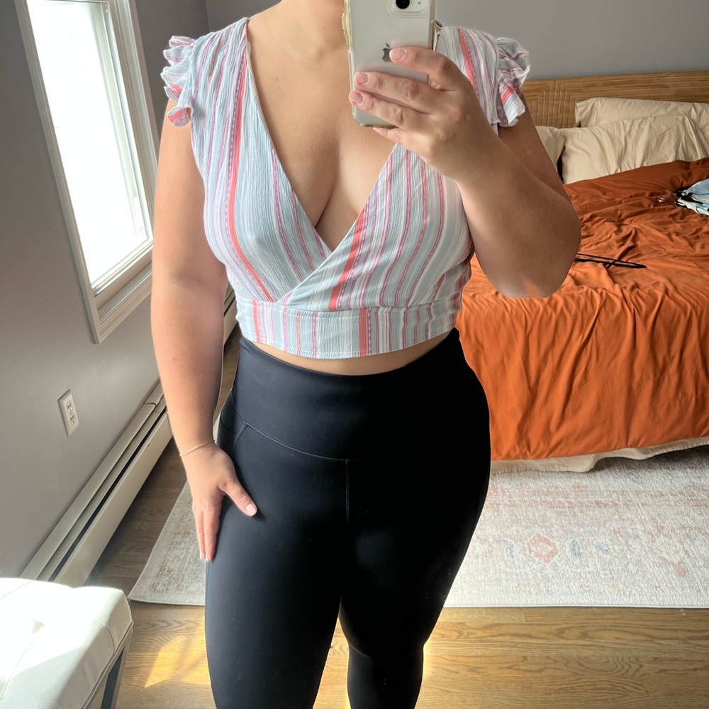 Deep v crop top